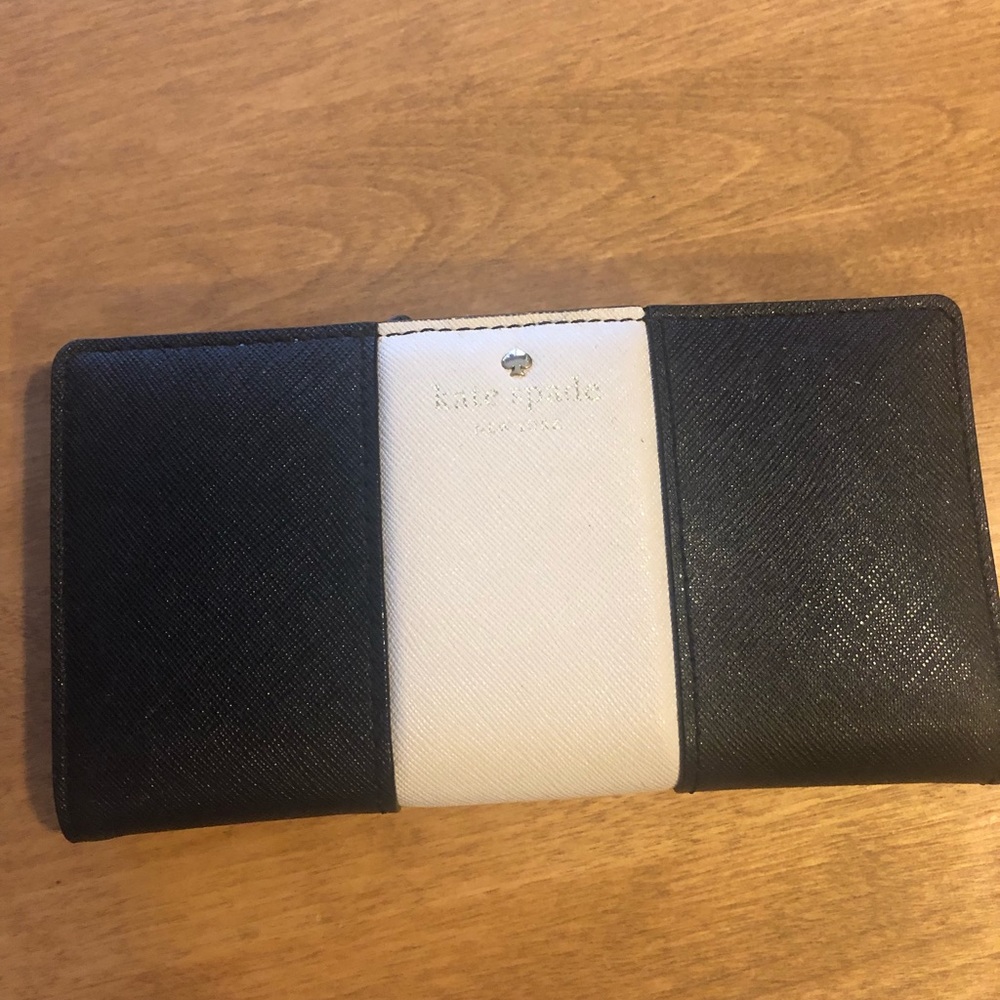Kate Spade two tone wallet
